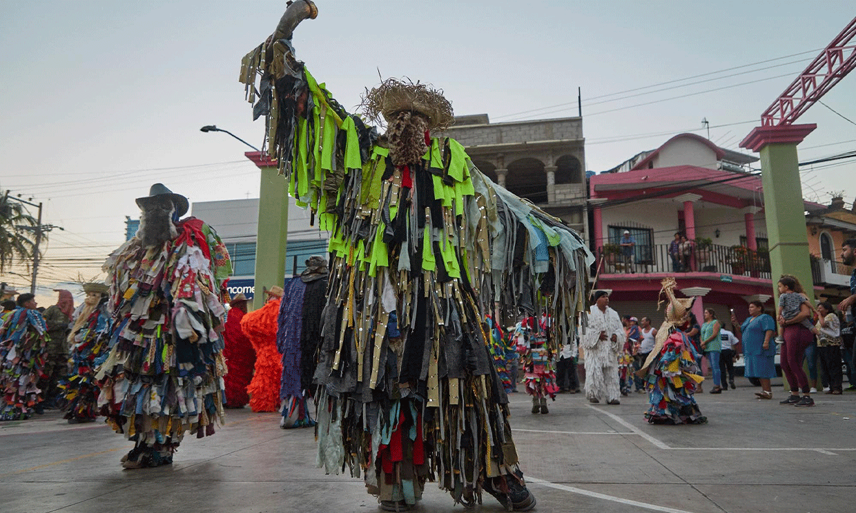 TILICHE, más que un traje llamativo en Oaxaca